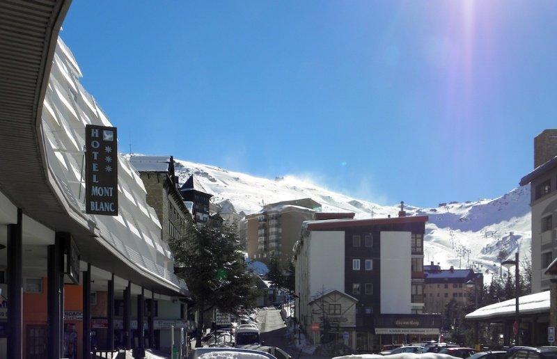 Hotel Mont Blanc Sierra Nevada Esterno foto